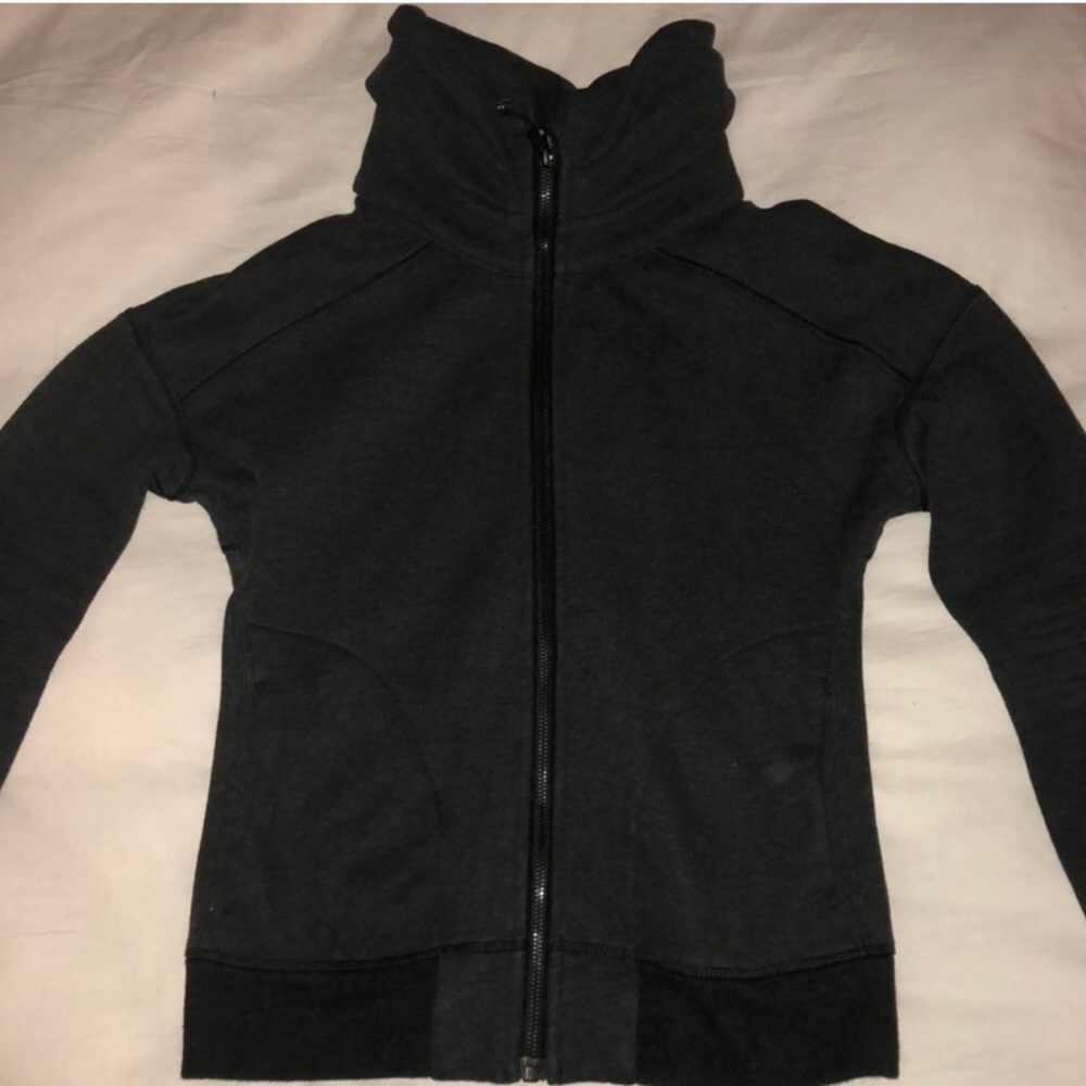 High neck lululemon zip up